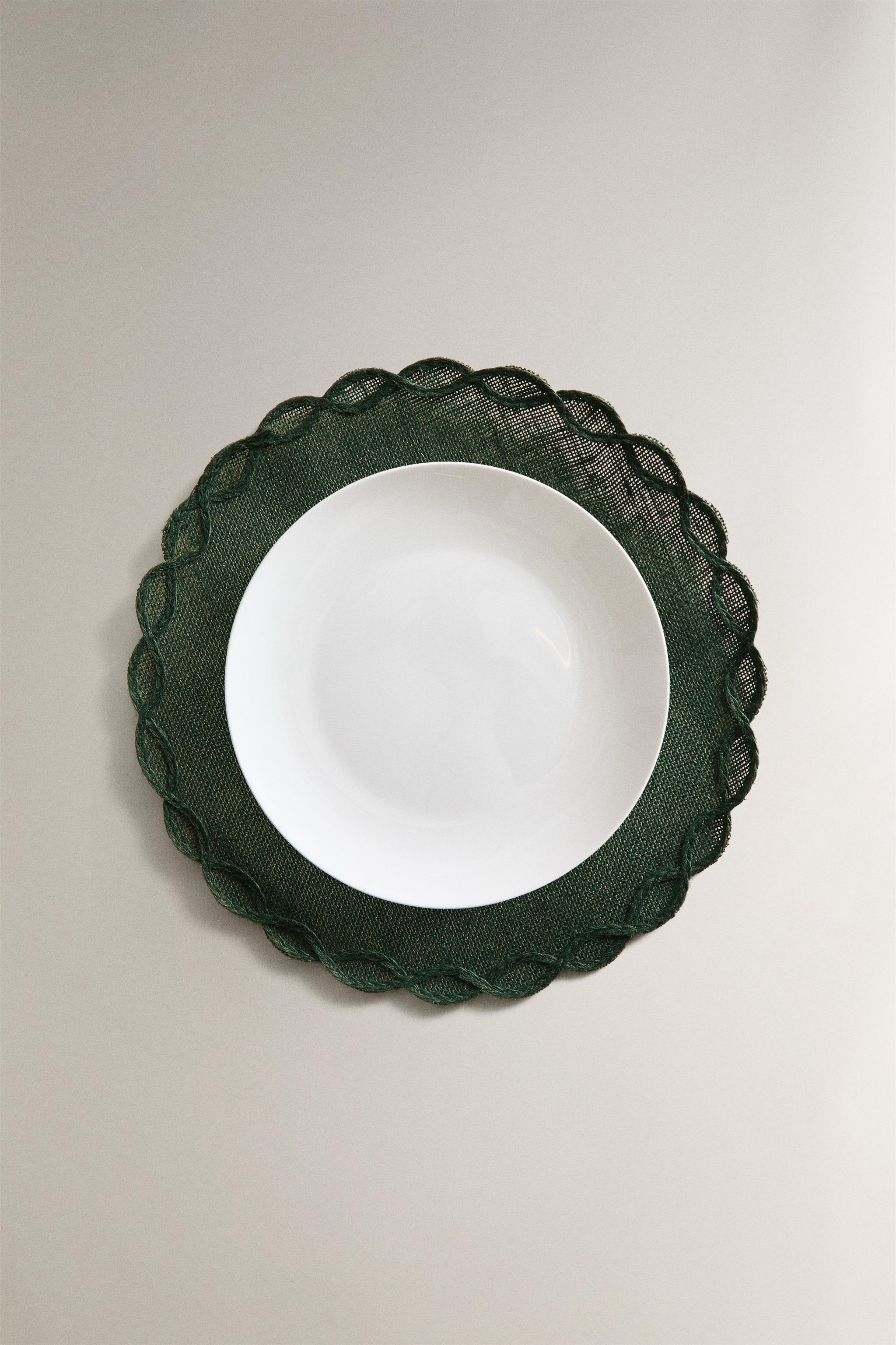 RAMIE CHAIN CHRISTMAS PLACEMAT